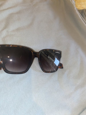 Burberry women's sunglasses