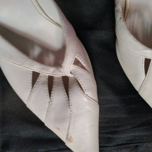 Silk scarf and Sabino mule shoes like new, size 40, black and white