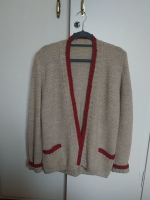 Handmade knitted cardigan used, size M-L, beige with red edges