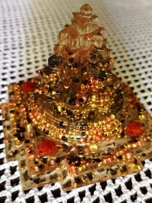 Orgonite Meru Chakra like new