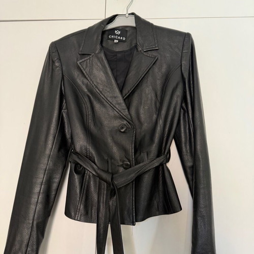 Chicard leather fitted jacket black like new, size 36