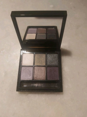 MAC eyeshadow mini palette 6 colors like new