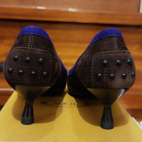 Tod's suede kitten heel loafers, brown and cobalt blue, size 39