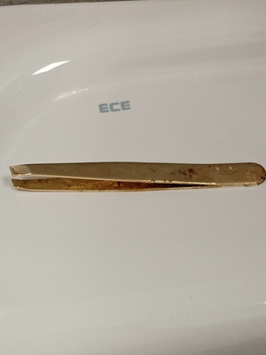 Vintage Zinger eyebrow tweezers used