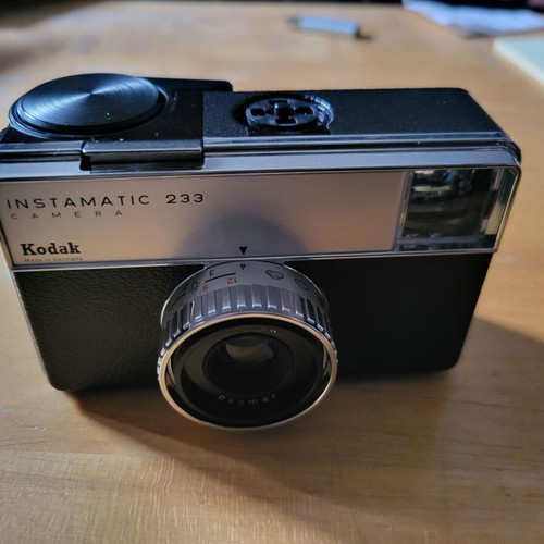 Kodak Instamatic 233 Camera new, unused