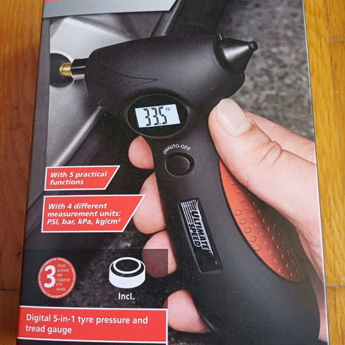 Electronic 5 in 1 tyre pressure gauge like new