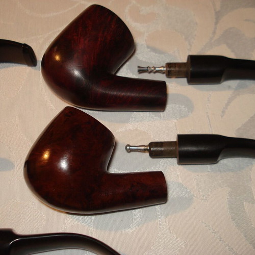 Collection of 5 tobacco pipes like new