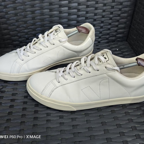 Veja sports shoes used, size 45, white