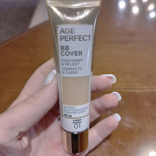 Loreal Age Perfect BB Cover Spf 50 used