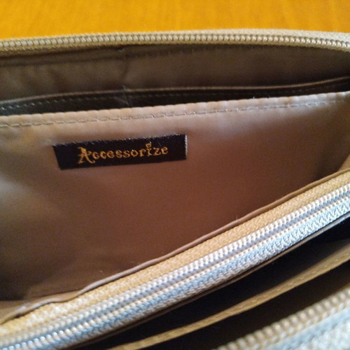 Accessorize large wallet used
