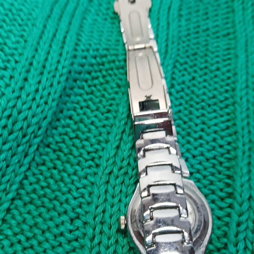 Women's watch used, battery powered