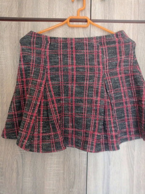 Short checked skirt used, size L/40/12