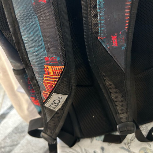 Polo backpack like new, black and red