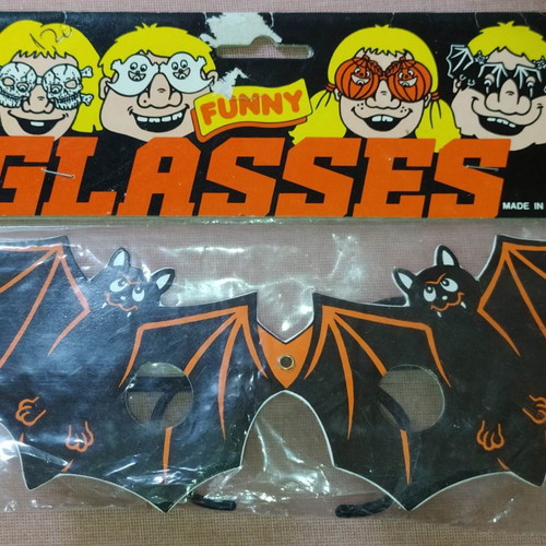 Funny bat carnival glasses new, vintage