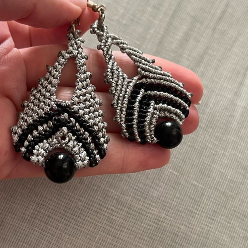 Handmade macrame earrings new, black and silver