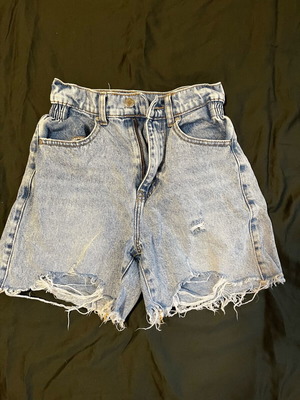 Kids' blue shorts like new, size XS