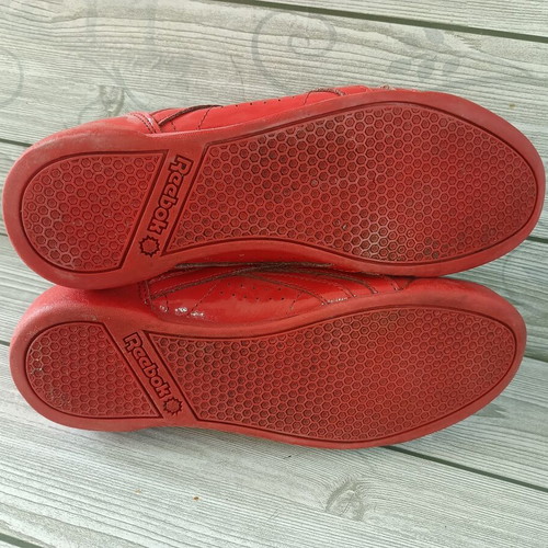 Reebok High Leather sneakers size 36.5 like new, red