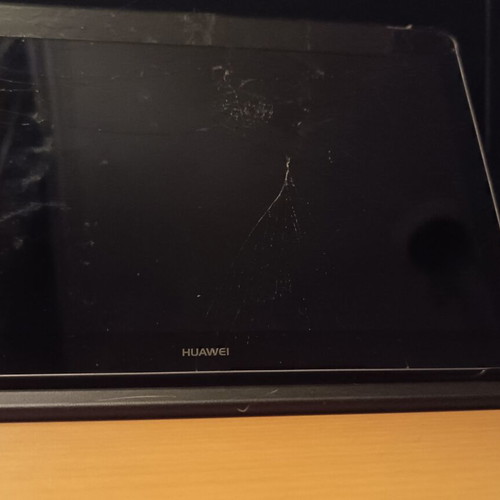 Huawei MediaPad T3 10 tablet with broken screen