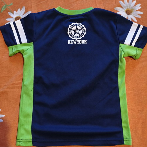 Hollywork New York 75 Kids' T-shirt blue and green, like new, size 8