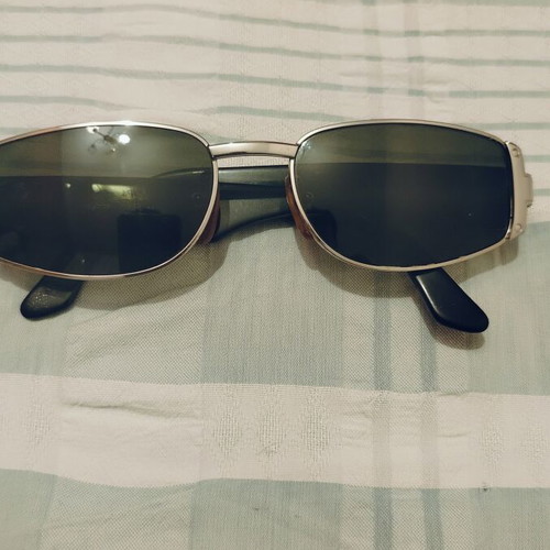 Byblos sunglasses like new, black