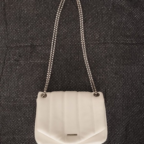 White Bershka shoulder/hand bag new with silver chain
