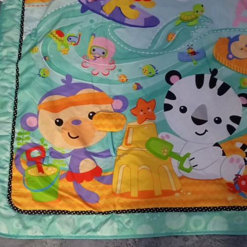 Activity mat like new