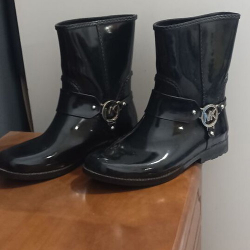 Michael Kors waterproof ankle boots new, size 37, black