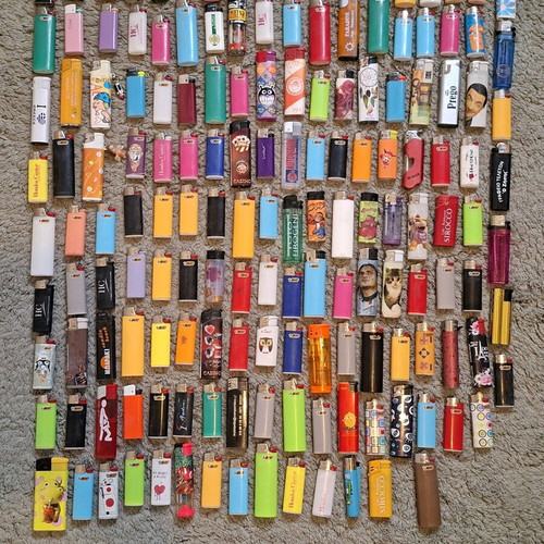 Lighters, pack of 180