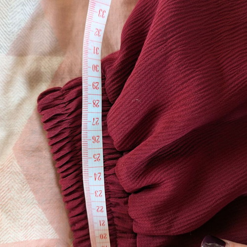Karavan mini skirt like new, red with elastic and design
