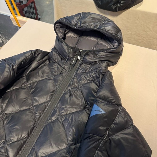 And Wander Black Diamond Stitch Down Jacket like new, size M-L