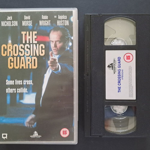 The Crossing Guard VHS like new, English audio, drama
