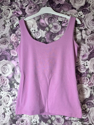 Pink women's top with thin straps size S like new