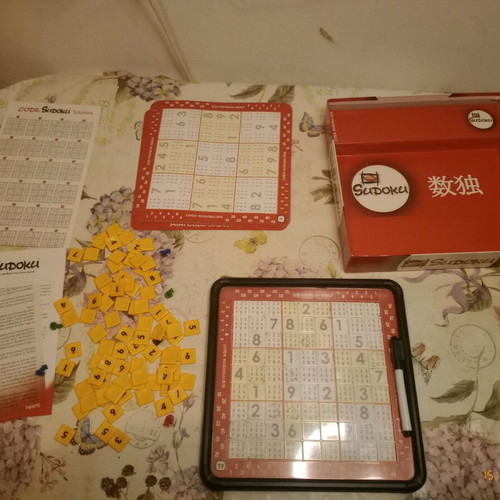 Sudoku board game in excellent condition with magnetic board