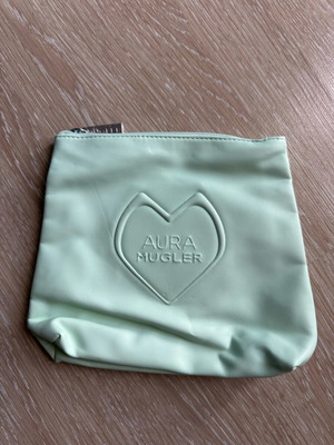 Τσαντάκι καλλυντικών Mugler parfums μικρό μέντας καινούργιο