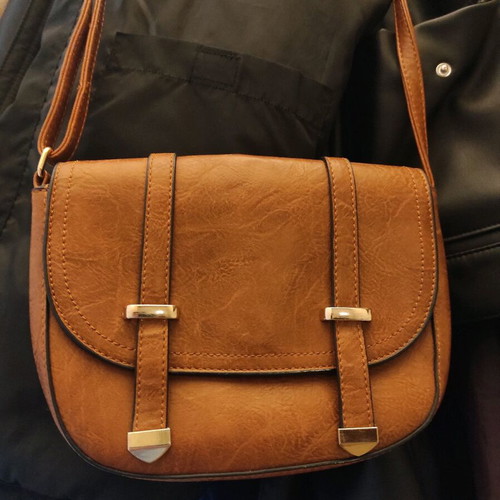 Leather women's shoulder bag used, light brown