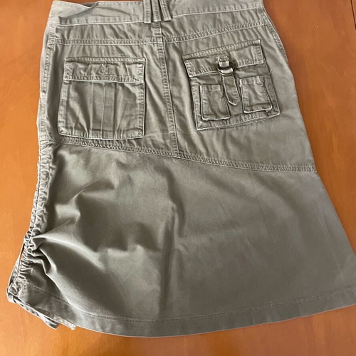 Zara cargo skirt used, khaki, size S