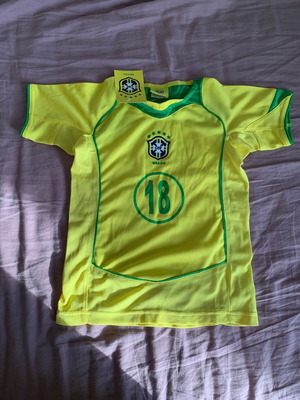 Brasil football jersey new for ages 4-6