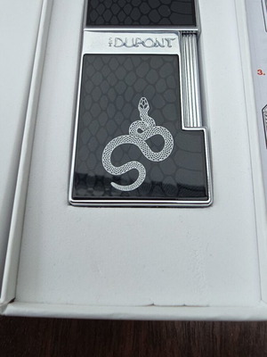 St.Dupont Snake Noir Lighter new, slim design