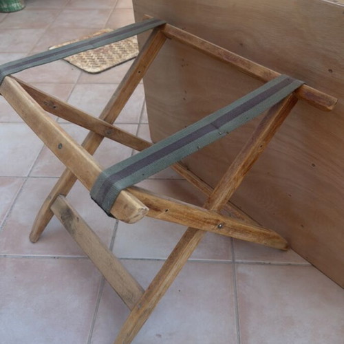 Wooden bench handmade like new with base