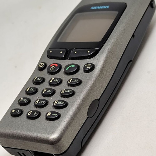 Siemens C25 vintage mobile phone used, with original charger, non-functional