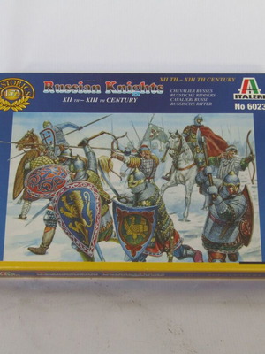 Italeri Russian Knights 1/72 model No 6023 like new, 1990