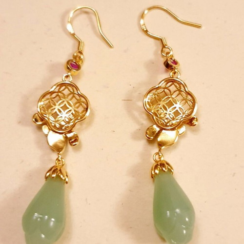 Vintage 80ies silver 925 gold-plated earrings with green stones, like new
