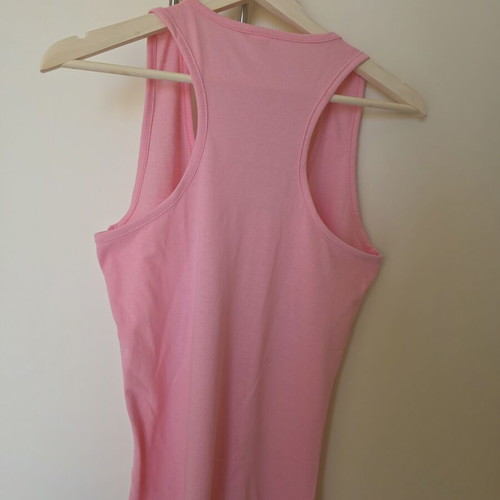 T-shirt new, size M, pink