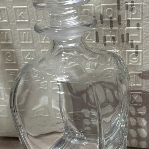 Carafe like new without box, height 23 cm, width 12 cm