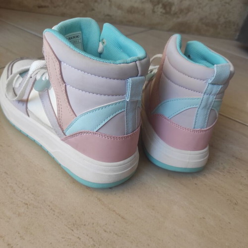 Athletic boots size 34 like new, purple and turquoise
