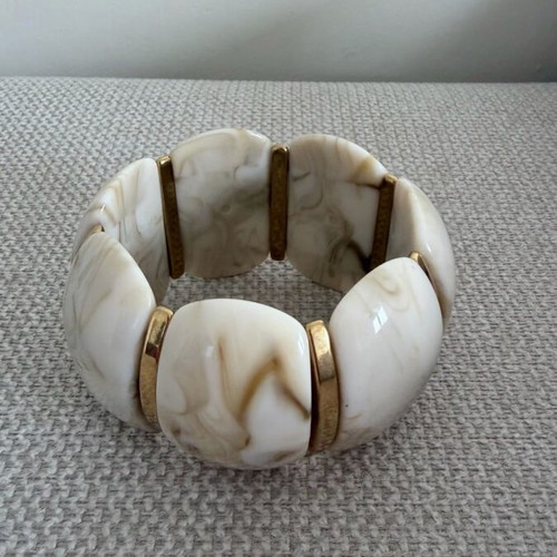 White bone bracelet new with gold details