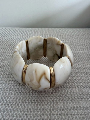 White bone bracelet new with gold details