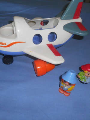 Early Learning Centre Happyland Fly and Go Jumbo μεταχειρισμένο παιχνίδι με πιλότο και ταξιδιώτες