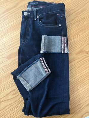 Τζιν παντελόνι Tommy Hilfiger σκούρο μπλε σαν καινούργιο