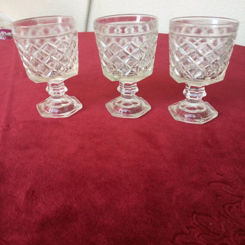 Vintage glasses used, set of 3 stemmed